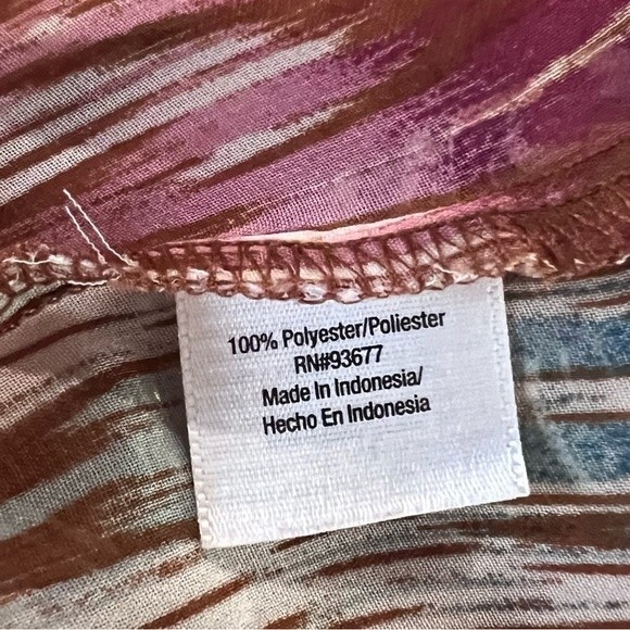 Beautiful colors chiffon peplum top size large - Picture 6 of 6